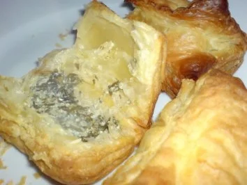 Rezept: Blätterteigtaschen mit Spinat-Frischkäse-Füllung Bild Nr. 11 Blätterteigtaschen mit Spinat-Frischkäse-Füllung - Rezept - Bild Nr. 11