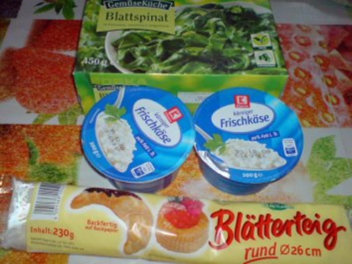 Blätterteigtaschen mit Spinat Frischkäse Füllung - einfach - von loewe_bs