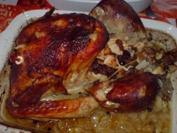 Rezept: Pute mit Apfel-Rosinen-Füllung Pute mit Apfel-Rosinen-Füllung - Rezept