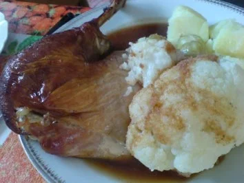 Rezept: Pute mit Apfel-Rosinen-Füllung Bild Nr. 26 Pute mit Apfel-Rosinen-Füllung - Rezept - Bild Nr. 26