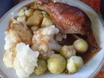 Rezept: Pute mit Apfel-Rosinen-Füllung Bild Nr. 29 Pute mit Apfel-Rosinen-Füllung - Rezept - Bild Nr. 29