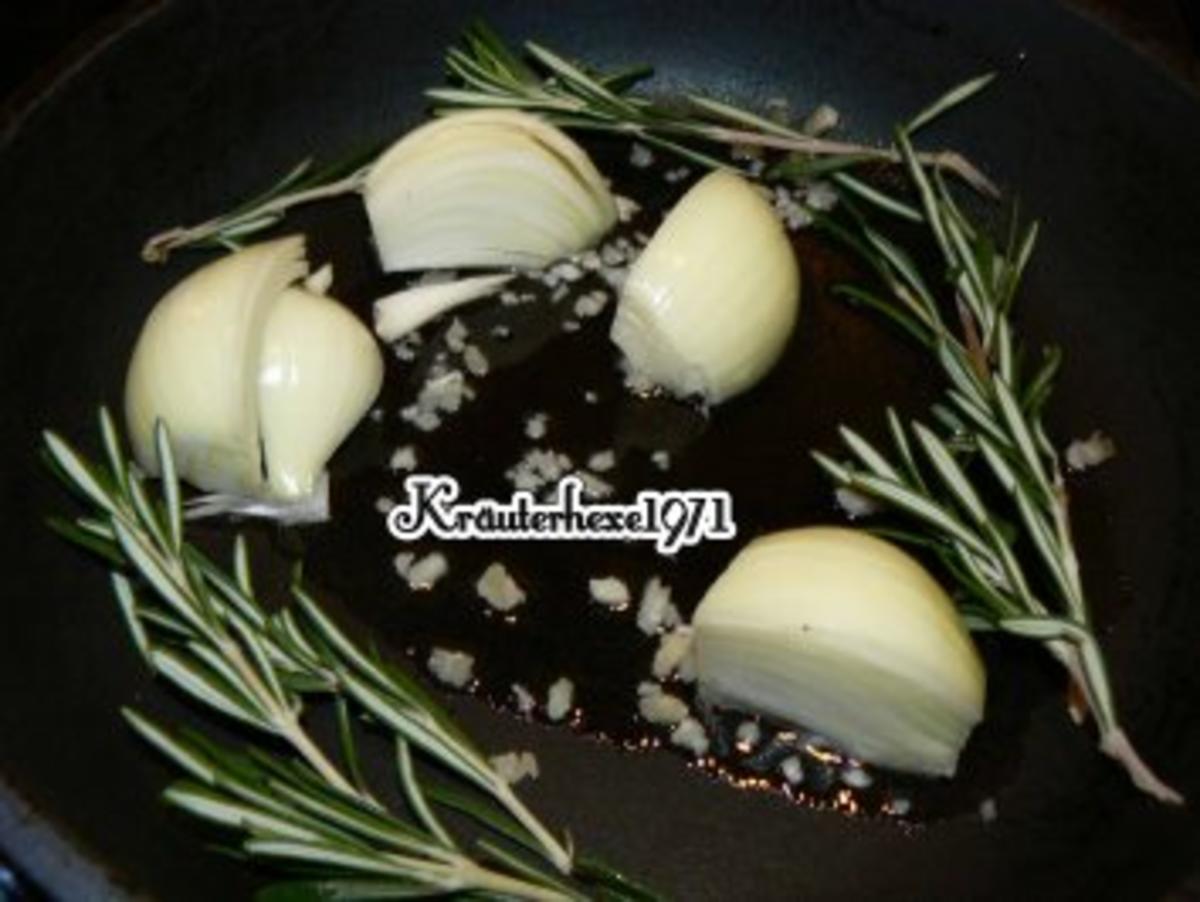 Lammrückenmedaillons mit Gnocchi und Böhnchen im Speckmantel - Rezept - Bild Nr. 2