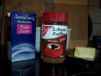 Rezept: Kuchen/Torte...Nussblechkuchen Bild Nr. 5 Kuchen/Torte...Nussblechkuchen - Rezept - Bild Nr. 5