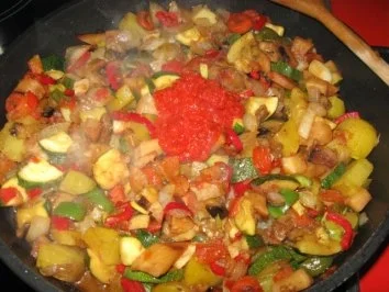 Rezept: Gemüse- Pfanne mit Pastinaken, Dicke Rippe dazu Bild Nr. 5 Gemüse- Pfanne mit Pastinaken, Dicke Rippe dazu - Rezept - Bild Nr. 5