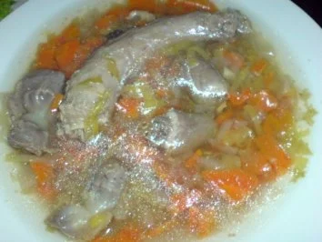 Geflügel-Gemüse-Brühe mit den Innereien der Pute - Rezept - Bild Nr. 2