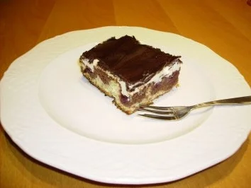 Rezept: Steffi´s Donauwelle Bild Nr. 2 Steffi´s Donauwelle - Rezept - Bild Nr. 2