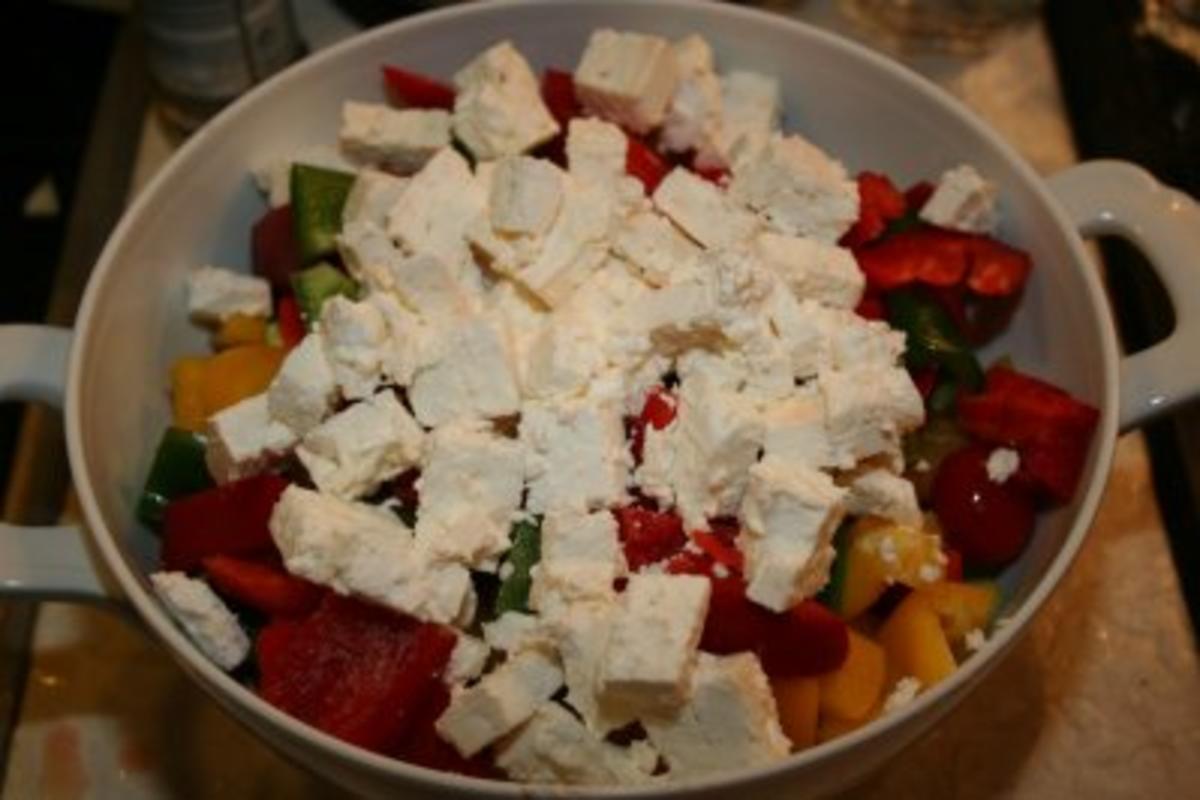 Griechischer Salat - Rezept - Bild Nr. 7