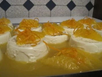 Panna Cotta mit Orangensauce - Rezept - Bild Nr. 2
