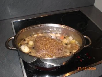 Rezept: Sauerbraten Bild Nr. 6 Sauerbraten - Rezept - Bild Nr. 6
