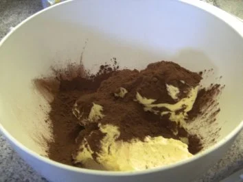 Schoko-Vanille-Crem- Torte - Rezept - Bild Nr. 4