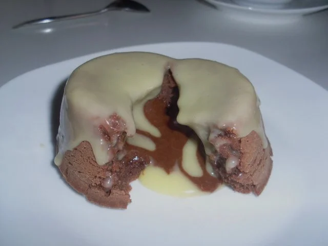 Rezept: halbflüssiges Schokoladen-Soufflée Bild Nr. 4 halbflüssiges Schokoladen-Soufflée - Rezept - Bild Nr. 4