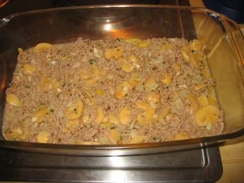 Rezept: Fleisch: Nudel-Pilz-Hackauflauf! Bild Nr. 4 Fleisch: Nudel-Pilz-Hackauflauf! - Rezept - Bild Nr. 4