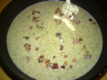 Rezept: Champignoncremesuppe Champignoncremesuppe - Rezept