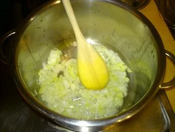 Rezept: Champignoncremesuppe Bild Nr. 2 Champignoncremesuppe - Rezept - Bild Nr. 2