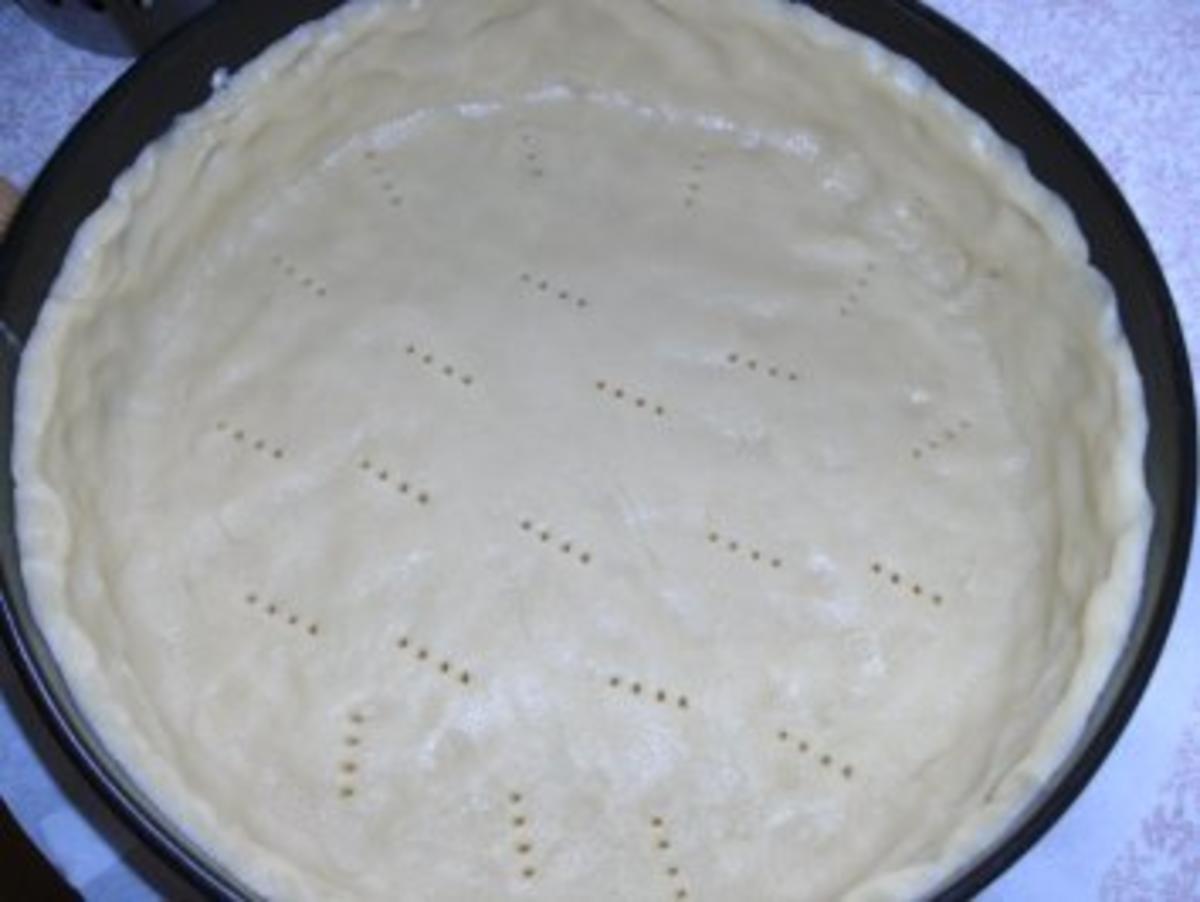 Mohnkuchen mit Stachelbeeren und Streusel - Rezept - Bild Nr. 6