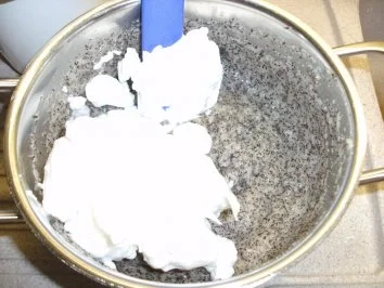 Mohnkuchen mit Stachelbeeren und Streusel - Rezept - Bild Nr. 7