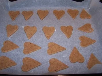 Rezept: Haselnussherzen Bild Nr. 2 Haselnussherzen - Rezept - Bild Nr. 2