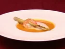 Cremesuppe vom Hokkaidokürbis mit Ingwer, Zitronengras und Tiefseegarnele (Isabell Horn) - Rezept