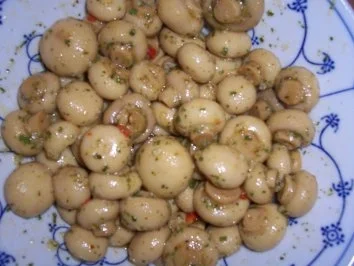 Snack...Knoblauch-Champignons - Rezept
