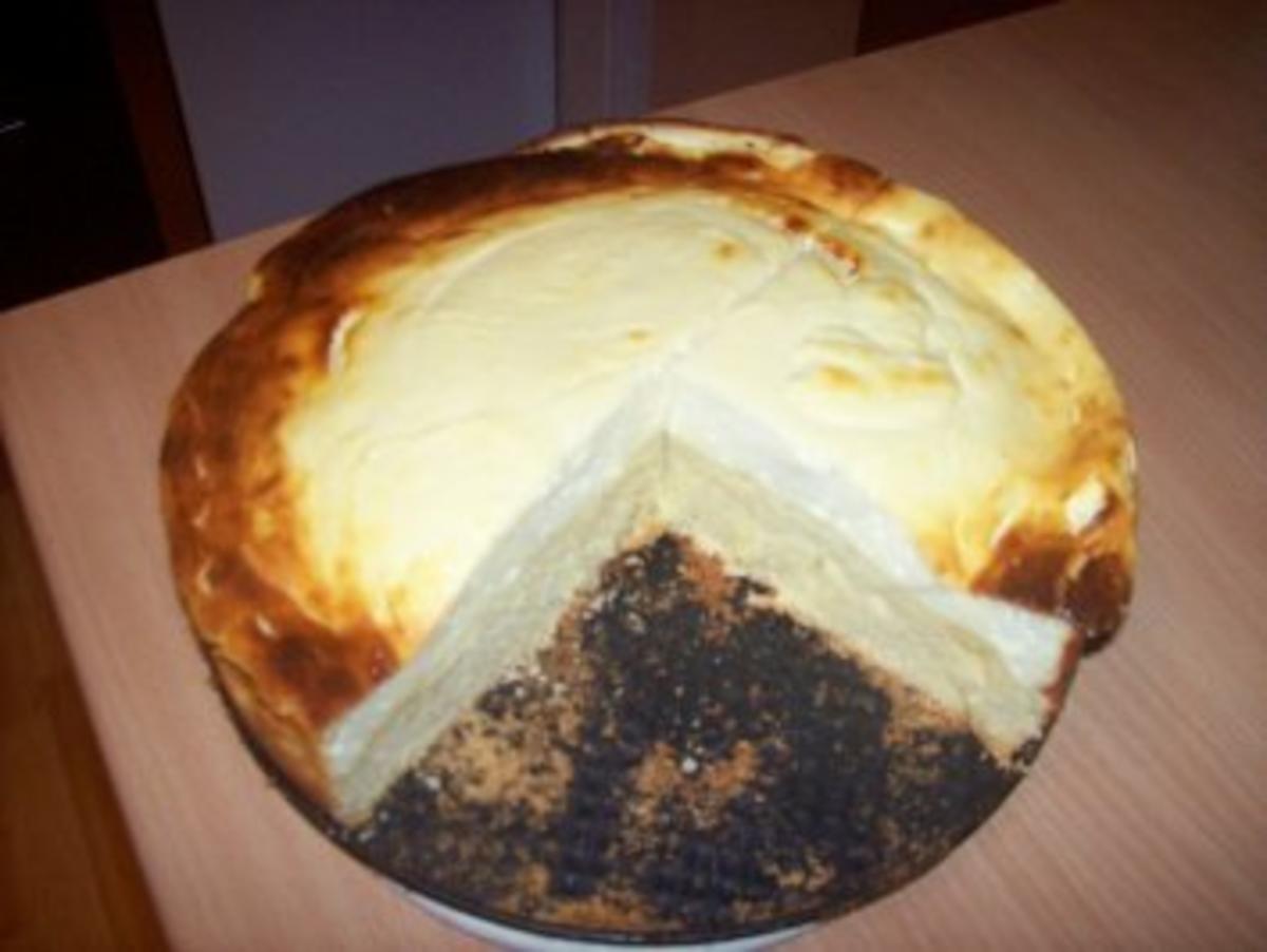 Bilder für Käsekuchen mit Rührteigboden - Rezept