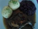 ** festliche Anlässe ** hausgebeiztes Kaninchen mit Rotkohl und Klößen - Rezept
