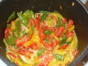 Buntes Sahne-Gemüse mit Nudeln - Rezept - Bild Nr. 5