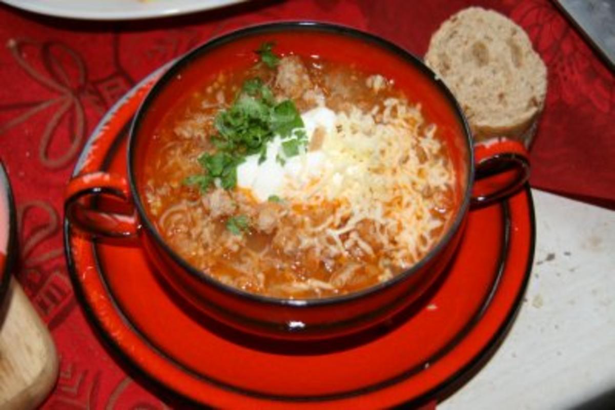 Suppe: Chili-Suppe mit Sauerkraut - Rezept