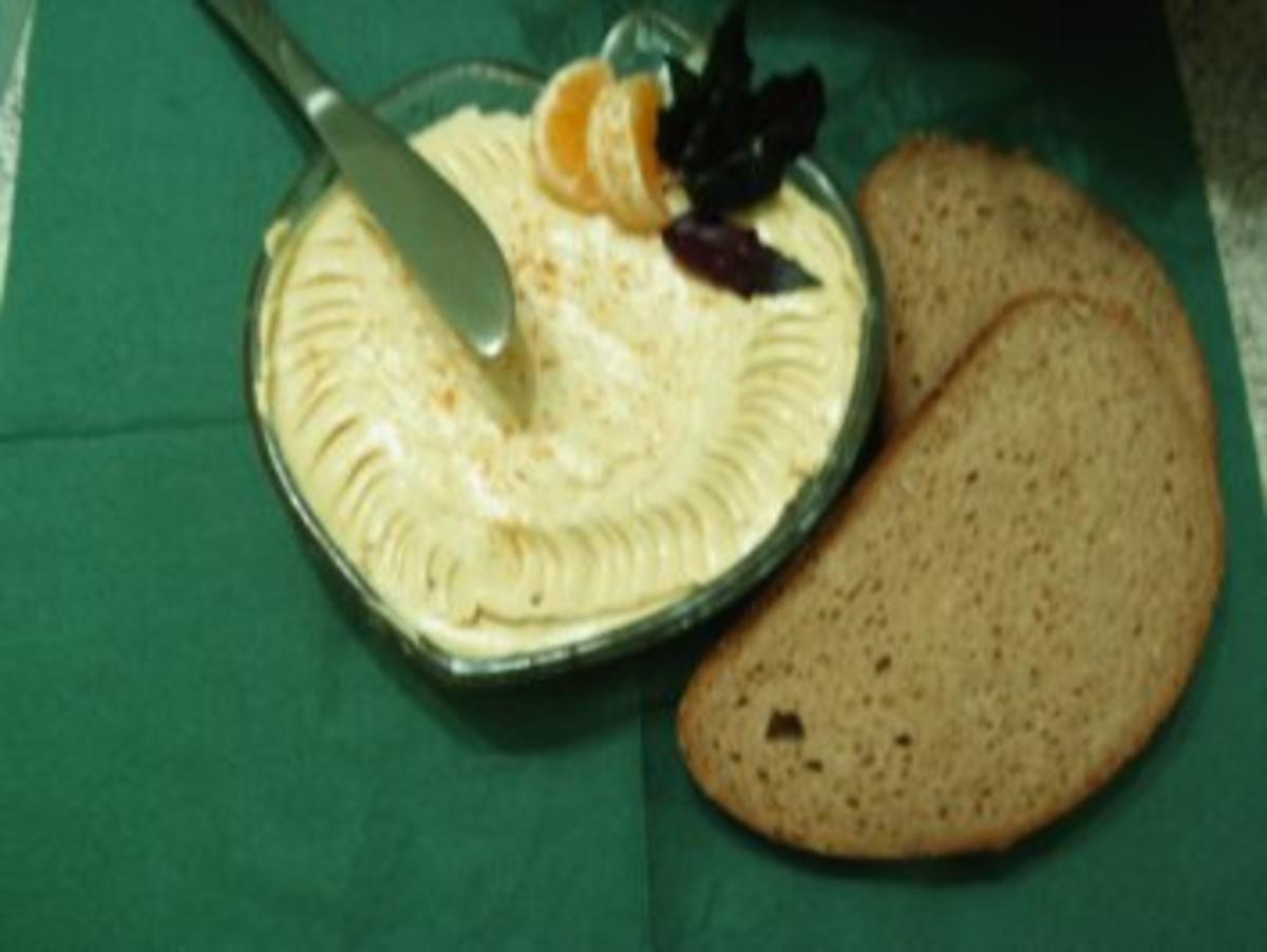 Scharfe Honig-Senf-Butter - Rezept mit Bild - kochbar.de