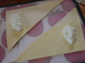 Rezept: Croissants - gefüllt mit Nussnougatcreme oder Milchreis Bild Nr. 7 Croissants - gefüllt mit Nussnougatcreme oder Milchreis - Rezept - Bild Nr. 7