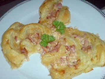 Rezept: Croissants - gefüllt mit Nussnougatcreme oder Milchreis Bild Nr. 17 Croissants - gefüllt mit Nussnougatcreme oder Milchreis - Rezept - Bild Nr. 17