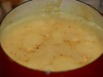 Käsefondue nach Schweizer Art - Rezept - Bild Nr. 3