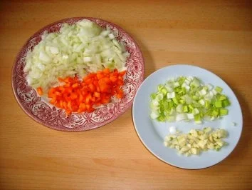 Rezept: Linsen mit Bauchspeck und Spiralnudeln Bild Nr. 3 Linsen mit Bauchspeck und Spiralnudeln - Rezept - Bild Nr. 3