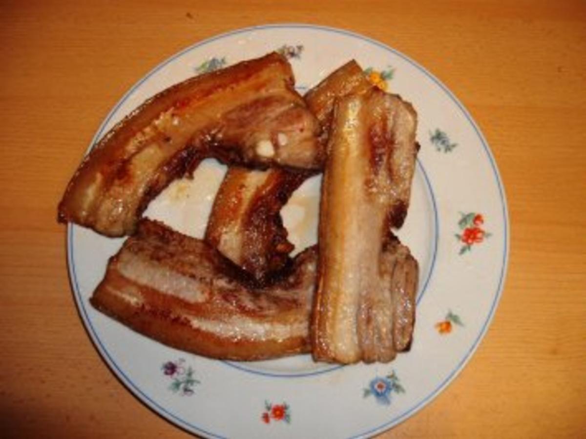 Linsen mit Bauchspeck und Spiralnudeln - 144 kcal/100g