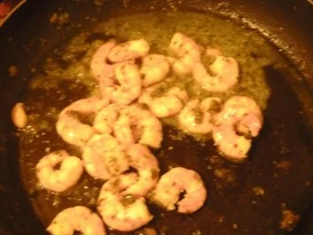 Garnelen in Zitronen-Karpern-Sauce - Rezept - Bild Nr. 2