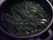 Schweinslende mit Muskatkartoffelpüree,Butterbohnen und eine Schoko-Orangen-Bratensoße  als Dessert Orangen-Kiwi-Birnen geeist - Rezept - Bild Nr. 2