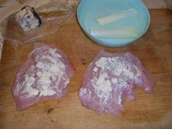 Gefüllte Hühnerbrüstchen mit Schmorgemüse in einer Lauchrolle. - Rezept - Bild Nr. 8