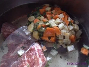 Rezept: Russische Brennesselsuppe Bild Nr. 2 Russische Brennesselsuppe - Rezept - Bild Nr. 2