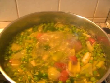 Rezept: Eintopf Quer durch das Gemüse Bild Nr. 2 Eintopf Quer durch das Gemüse - Rezept - Bild Nr. 2