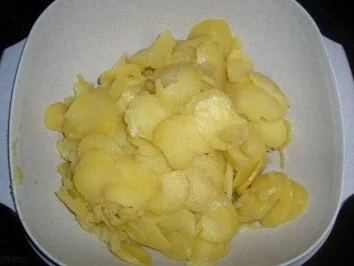 Salat: Schwäbisch-Wienerischer Kartoffelsalat - Rezept - Bild Nr. 2