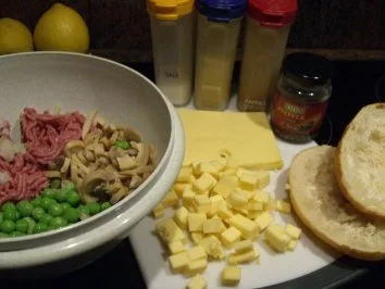 Party/Feete:   HACKBRÖTCHEN  überbacken - Rezept - Bild Nr. 2