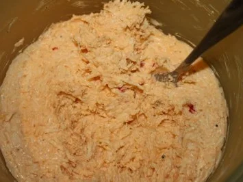 Rezept: Pikante Käsecreme zum Überbacken Pikante Käsecreme zum Überbacken - Rezept