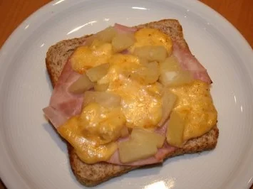 Rezept: Pikante Käsecreme zum Überbacken Bild Nr. 2 Pikante Käsecreme zum Überbacken - Rezept - Bild Nr. 2