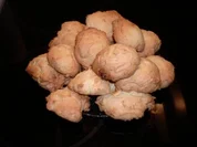 Dessert: White chocolate almond cookies - Rezept