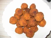 Panierte Frikadellenbällchen - Rezept