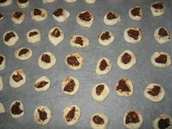 Rezept: Roxakia-Süßes aus Griechenland Bild Nr. 4 Roxakia-Süßes aus Griechenland - Rezept - Bild Nr. 4