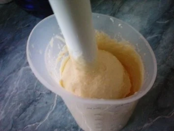 Rezept: Geburtstagstorte (Marzipantorte) Bild Nr. 3 Geburtstagstorte (Marzipantorte) - Rezept - Bild Nr. 3