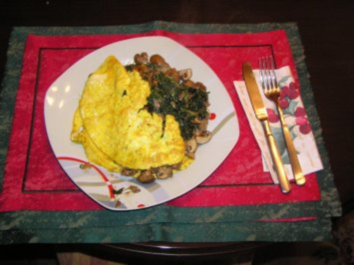 Omelette mit Spinat und Pilzen - Rezept - Bild Nr. 2