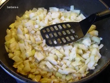 Rezept: Fleische - Gerichte : Hühnerpfanne - baskischer Art Bild Nr. 3 Fleische - Gerichte : Hühnerpfanne - baskischer Art - Rezept - Bild Nr. 3