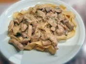 Putengeschnetzeltes in einer Pilz-Weißwein-Sahnesauce - Rezept - Bild Nr. 2