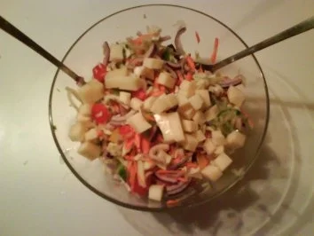 Rezept: Abendbrot: Salat mit Hardcoredressing Bild Nr. 5 Abendbrot: Salat mit Hardcoredressing - Rezept - Bild Nr. 5